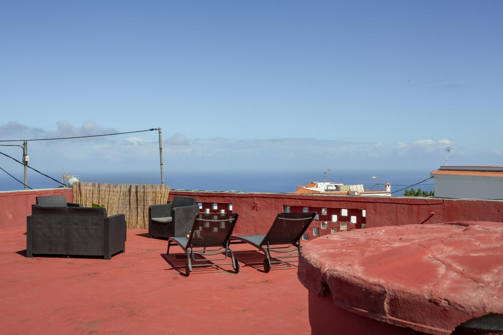 Hotel Un Jardin Al Mar Genovés Esterno foto